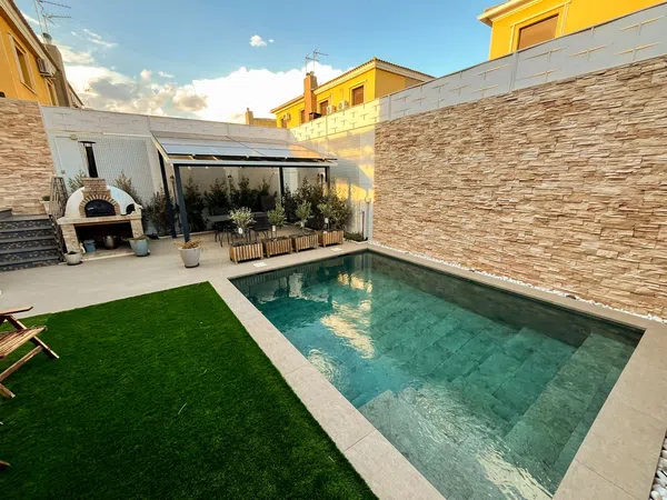 Chalet pareado en Zona Norte - Nueva Valdepeñas, Zona Norte - Nueva Valdepeñas - Foto 5