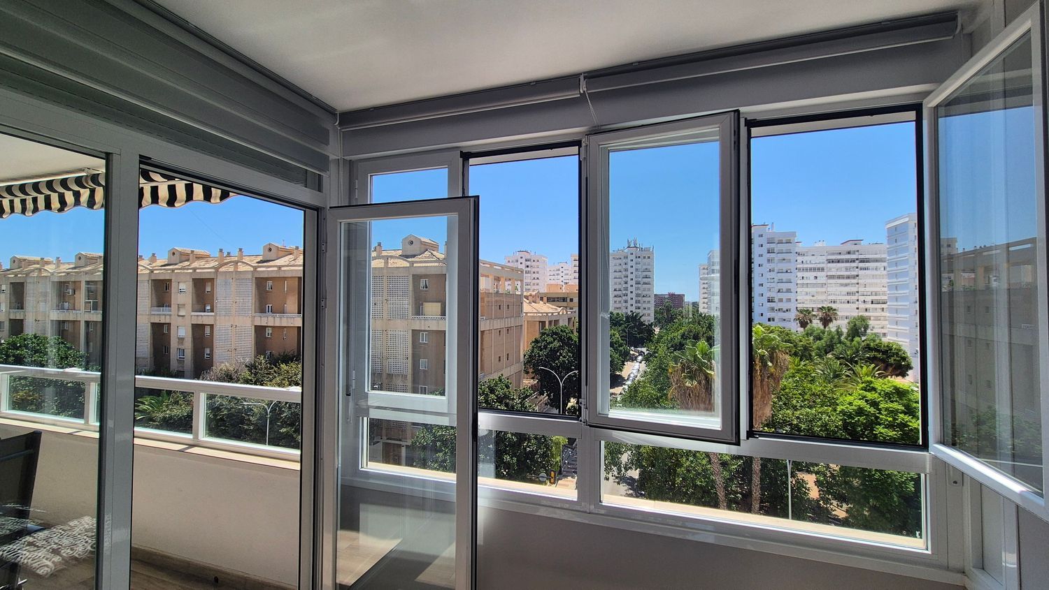 Piso en Calle Frigiliana, 27, Los Guindos - Parque Mediterráneo - Santa Paula - Foto 16