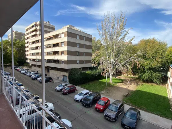 Piso en avenida de Alfonso XIII, 142