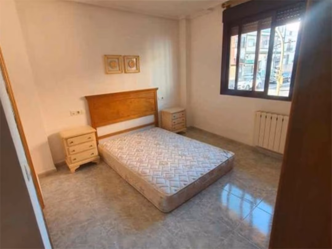 Piso en  Avenida de Hernán Cortés 13 - Foto 4