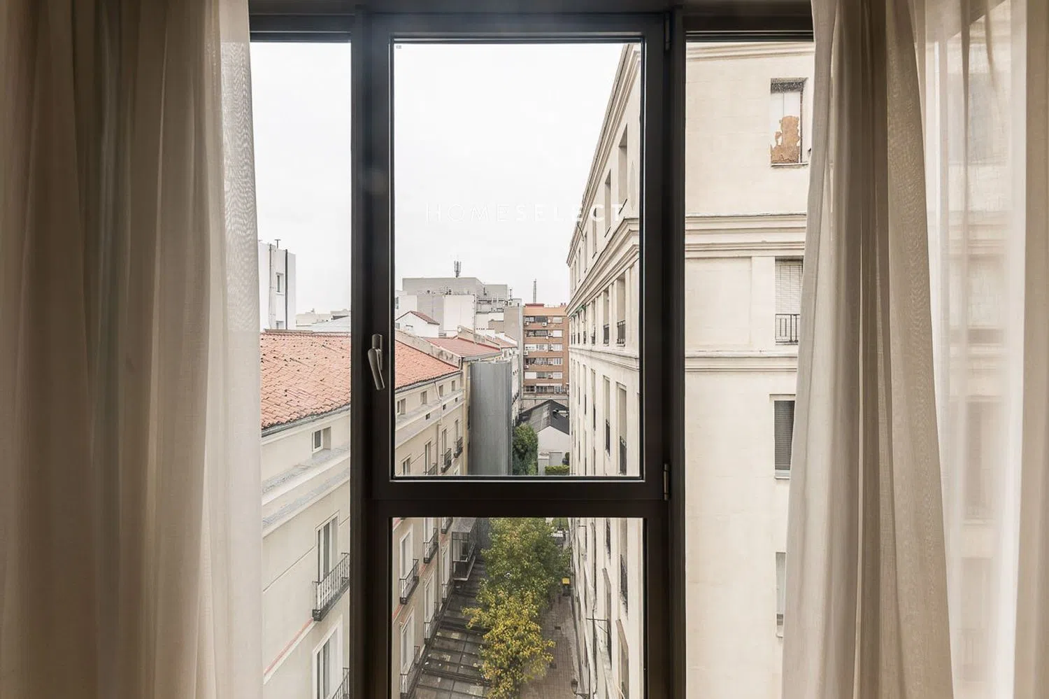 Ático en calle de Hermosilla - Foto 6