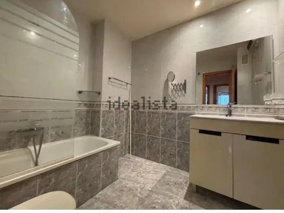 Piso en  Carrer de Beniopa 17 - Foto 8