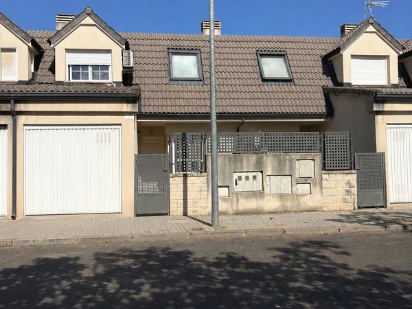 Chalet adosado en Calle Italia, 109, Señorío de Illescas, Señorío de Illescas - Foto 1