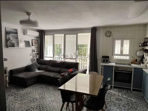 Piso en avenida de la Paz, 10