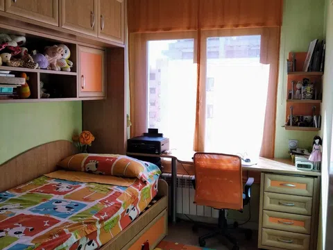 Piso en calle de Frómista, 33