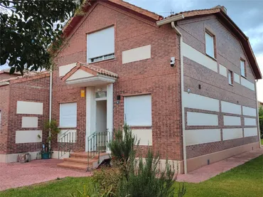 Chalet en  Calle de la Carraca 8 - Foto 2