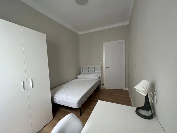 Piso en Calle de Cortes de Aragón, 28, Doctor Cerrada - Foto 10