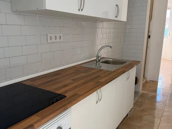 Piso en avenida Benito Perez Galdos, 19 - Foto 1