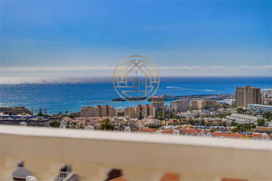 Piso en Los Cristianos - Foto 1
