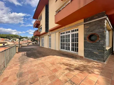 Local comercial en  Carrer Anselm Clavé 60 - Foto 2