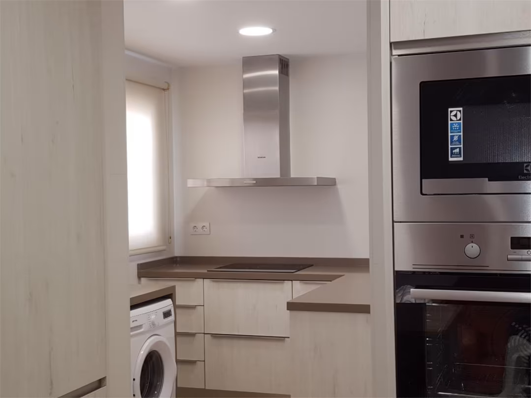 Piso en  Carrer del Serpis 86
