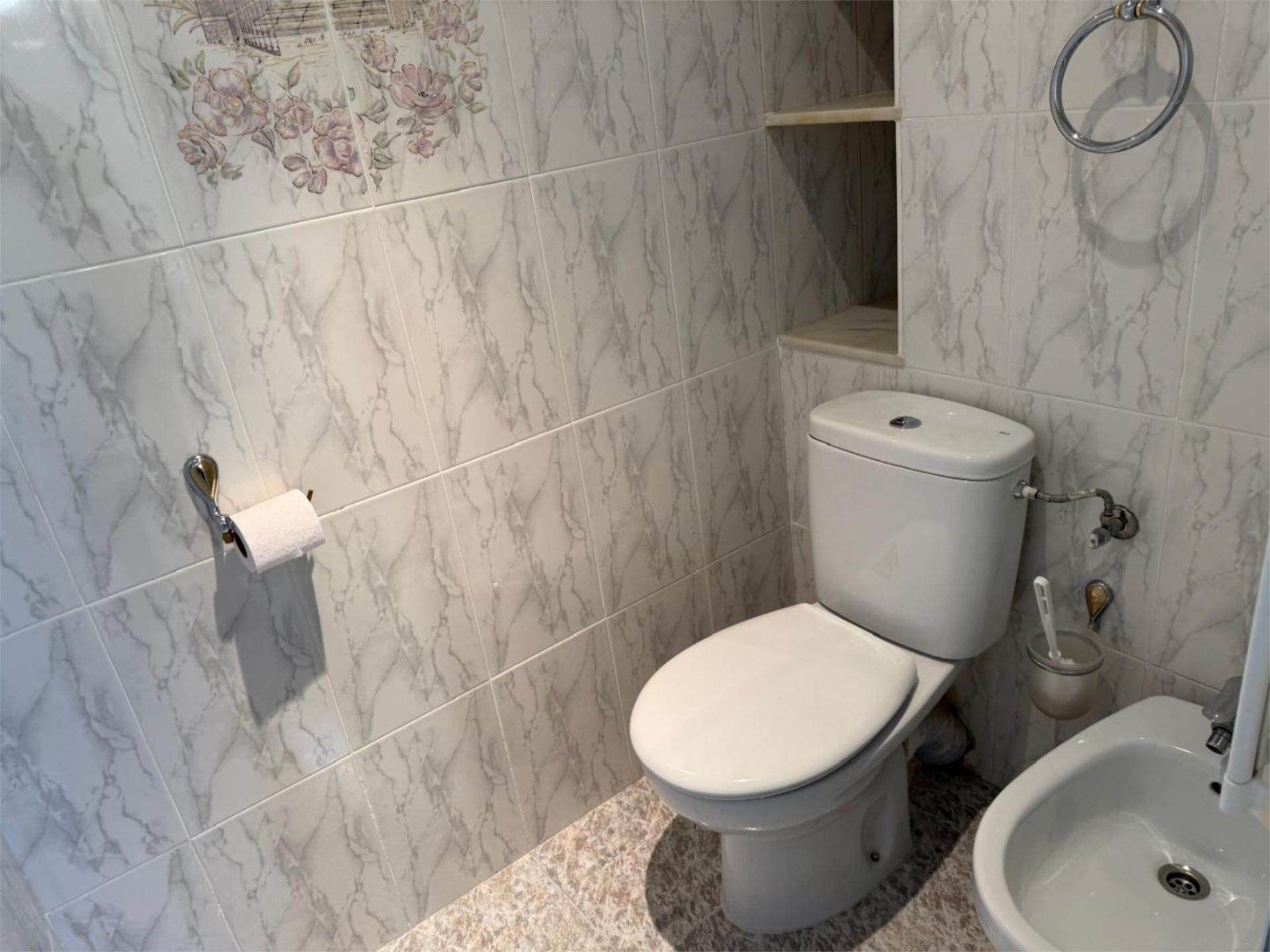 Piso en  Carrer de la Reina 40 - Foto 14