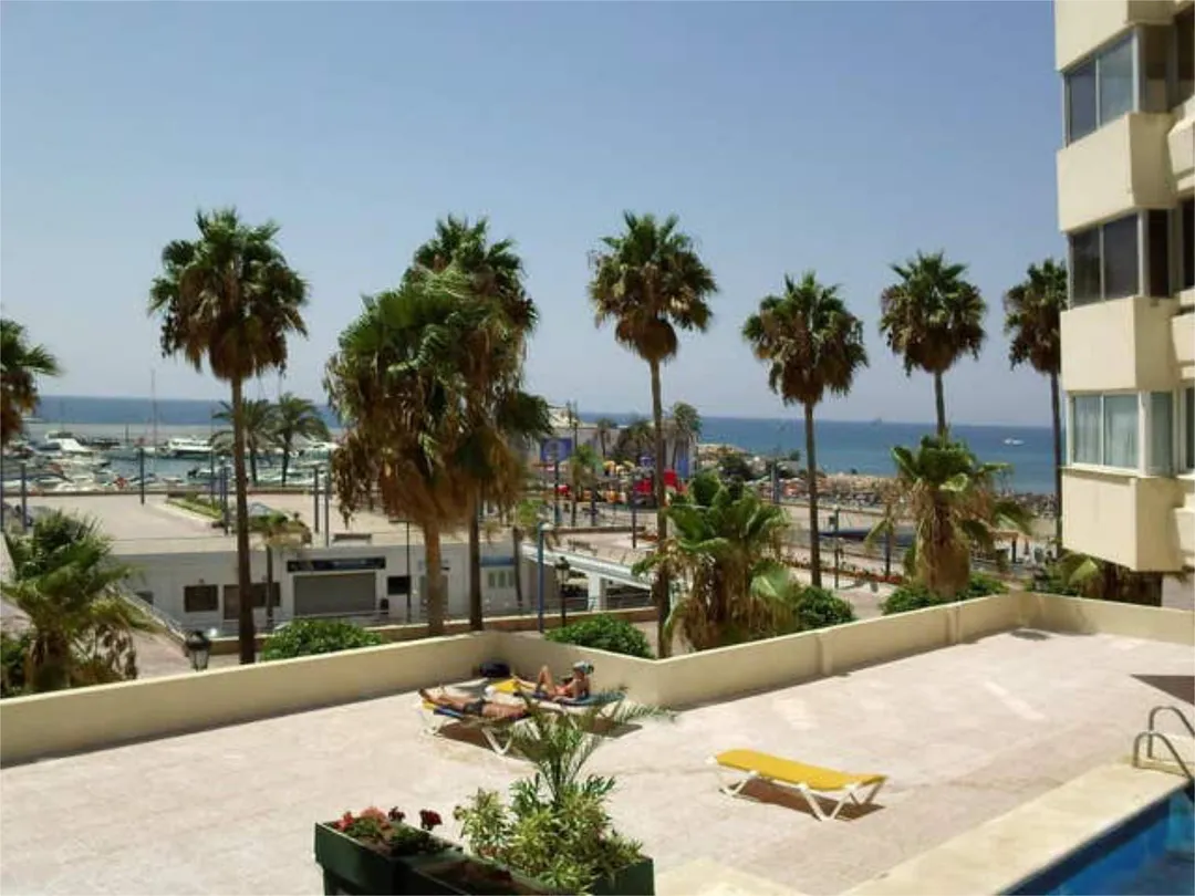 Estudio en Paseo Marítimo