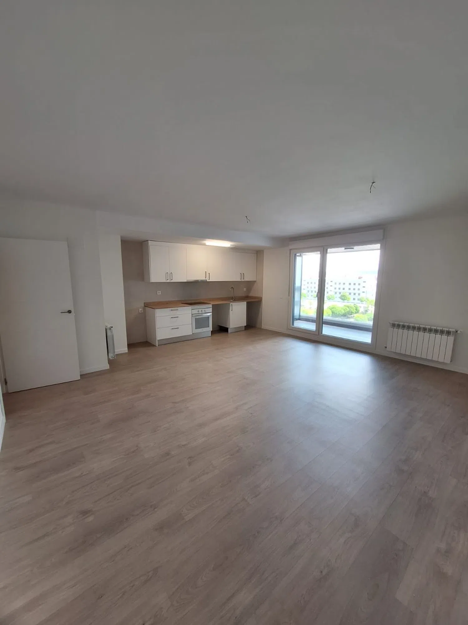 Piso en calle Fernando I, 10 - Foto 2