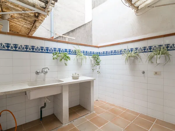 Casa o chalet independiente en Avenida de la Constitució, 120 - Foto 4