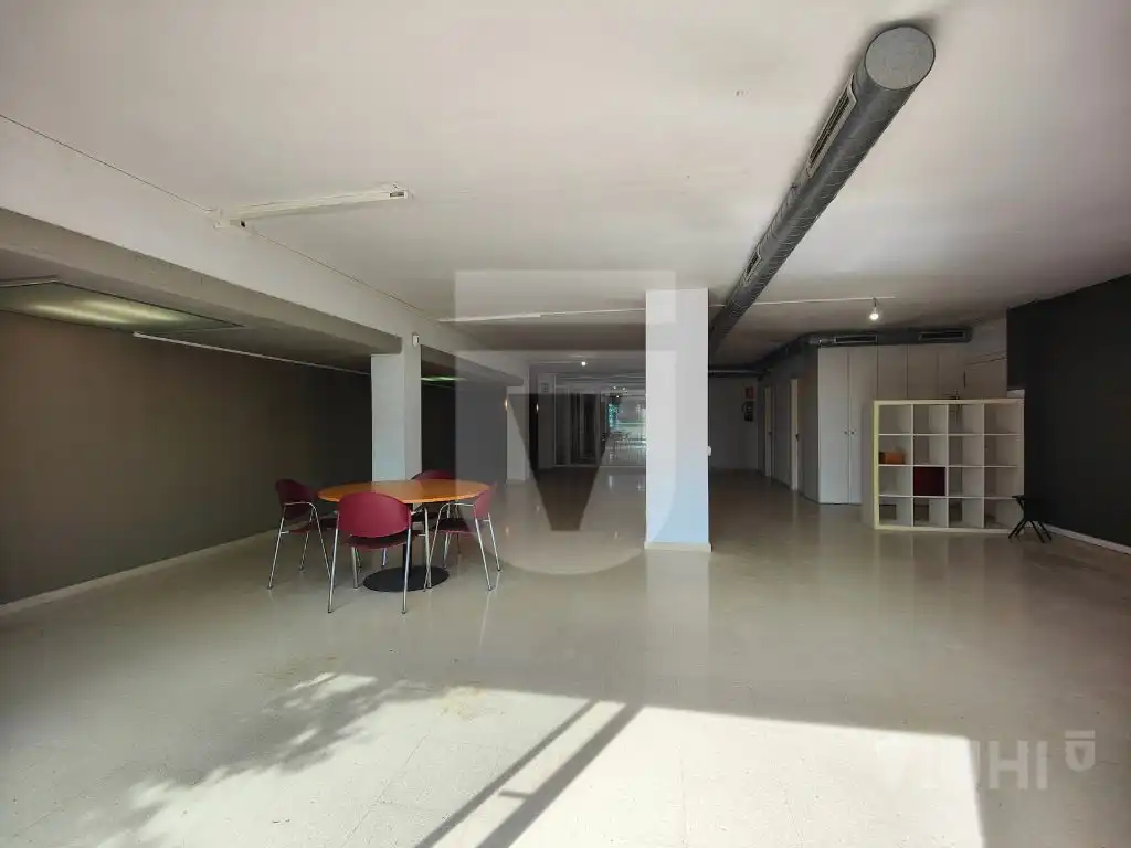 Local comercial en  Carrer Camí Ral - Foto 40