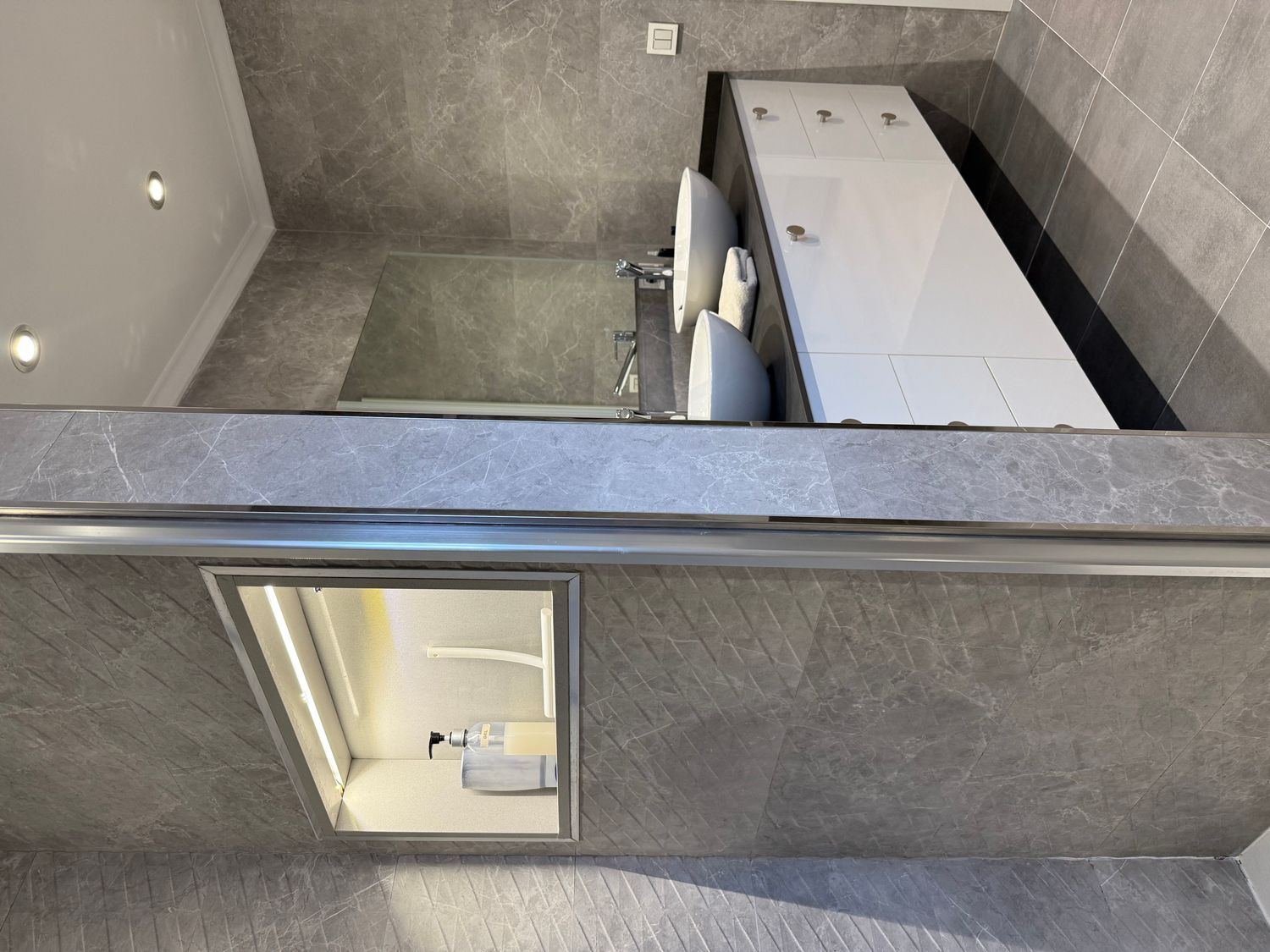 Chalet adosado en Barrio Olivares - Foto 18