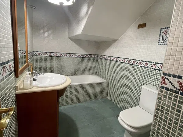 Chalet pareado en Calle Julio Gonzalo, 293 - Foto 9
