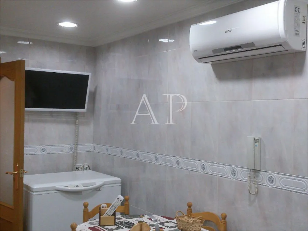 Piso en  Carrer Jeremias Pastor Perez 1 - Foto 2