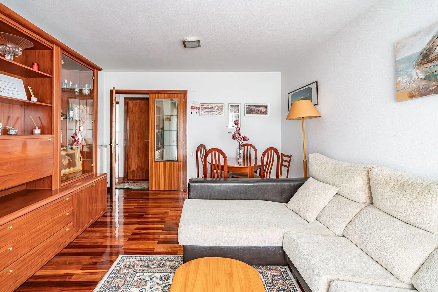Piso en avenida primero de mayo, 58 - Foto 1
