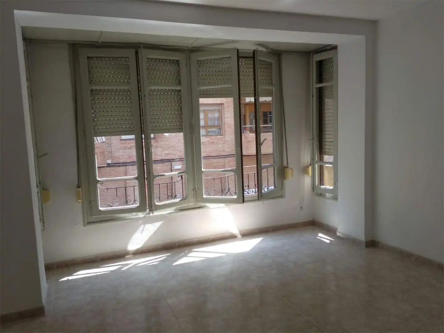 Piso en  Calle Gutiérrez Tapia 5 - Foto 8