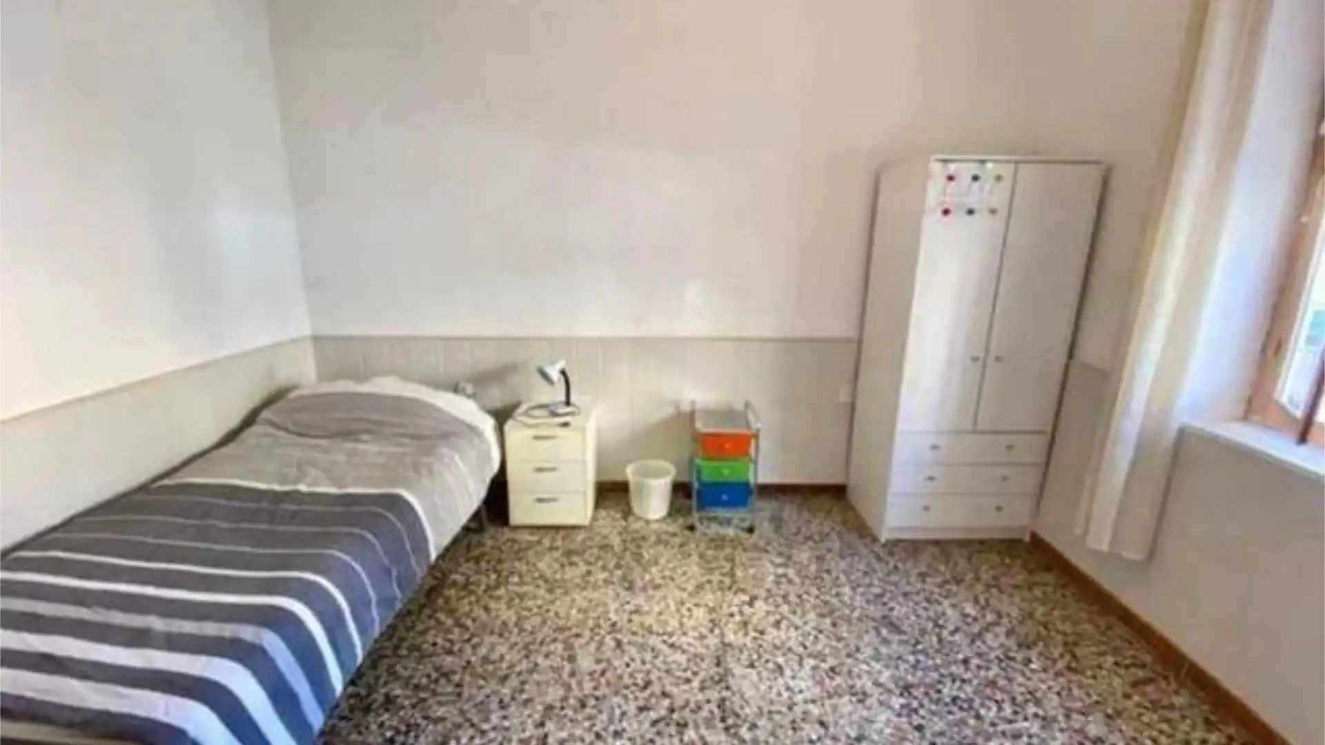 Chalet en centro de la Hoya - Foto 8