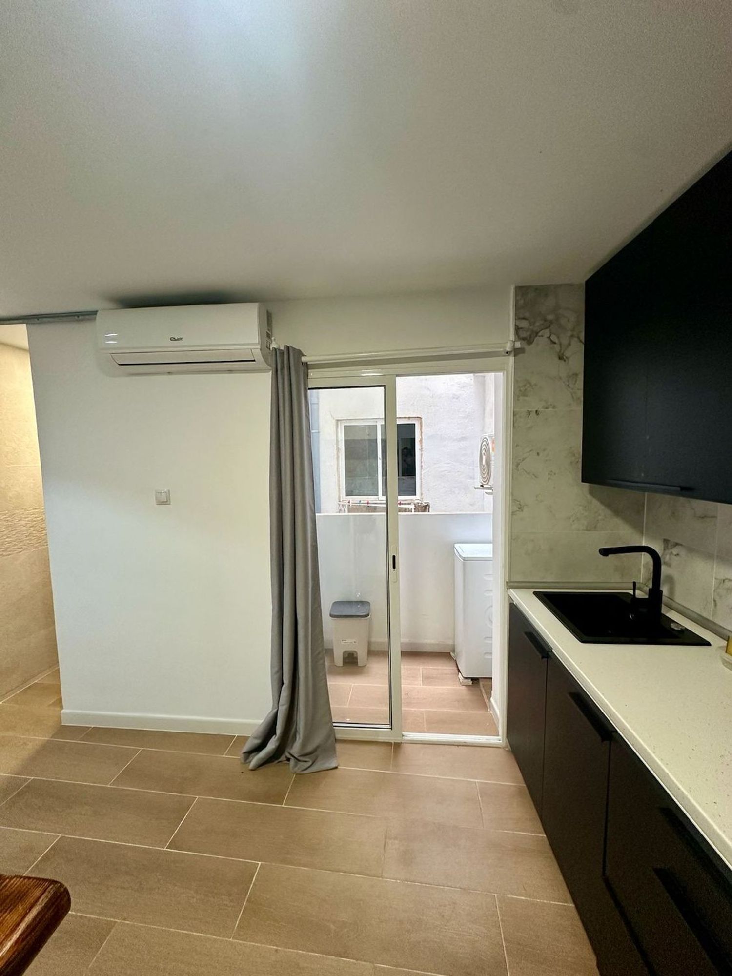 Estudio en calle del Maestro Alonso, 3 - Foto 9