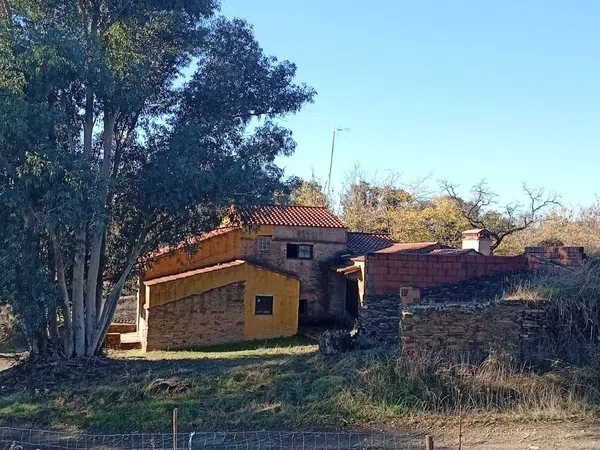 Finca rústica en Carretera Ba-008 s/n - Foto 1