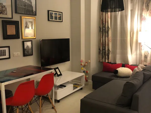 Estudio en avenida Juan Sebastián Elcano, 110 - Foto 2