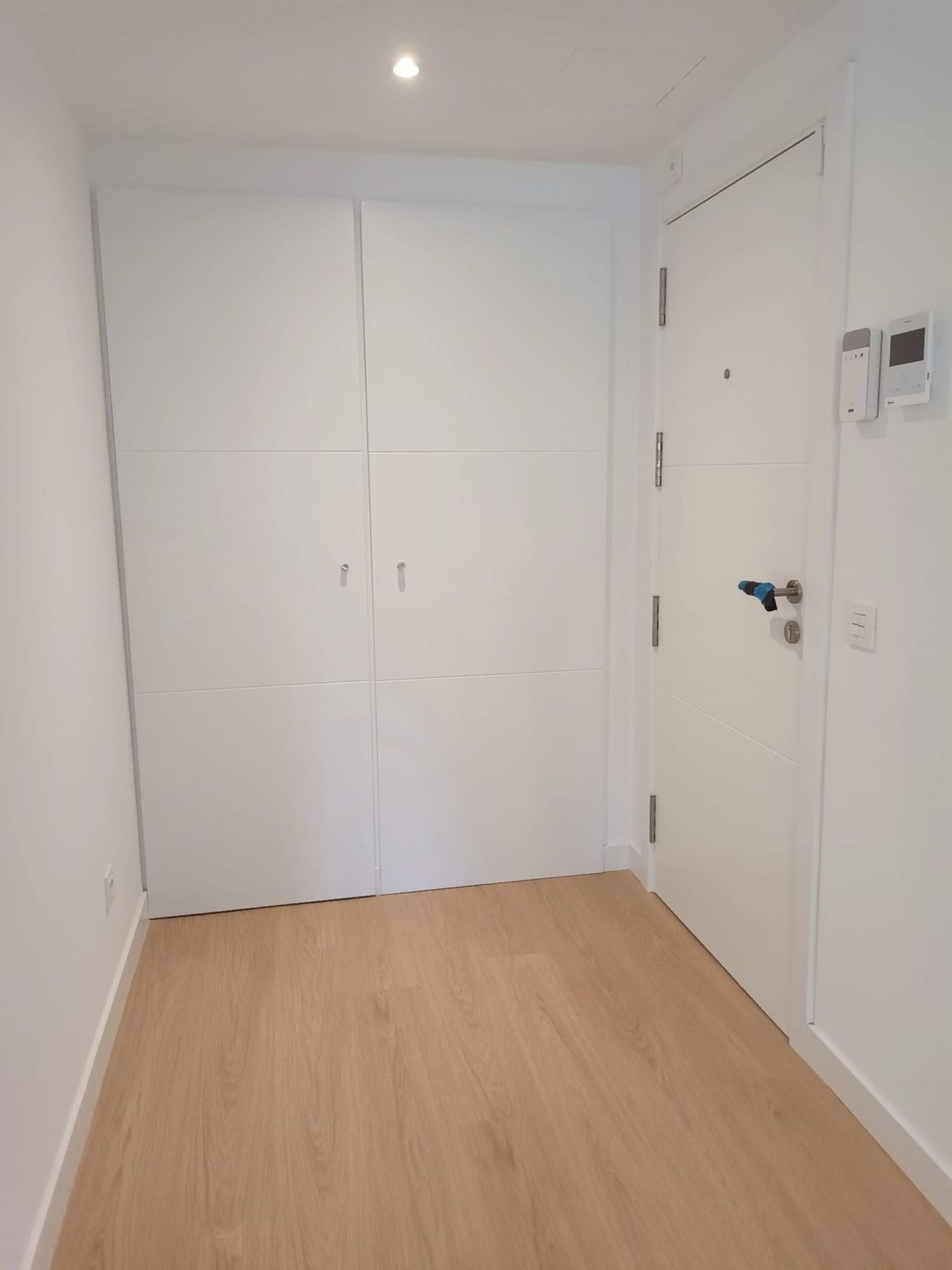 Piso en Isabel de Villena, 1 - Foto 2