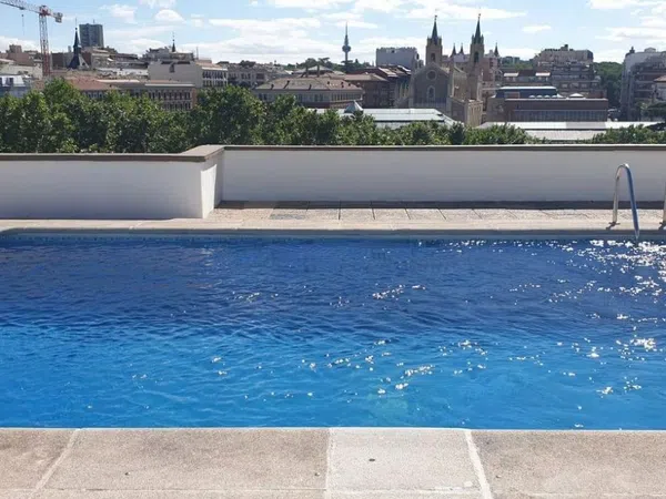 Piso en paseo del Prado, 16