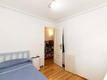 Piso en  Carrer Metge Julià 18 - Foto 5