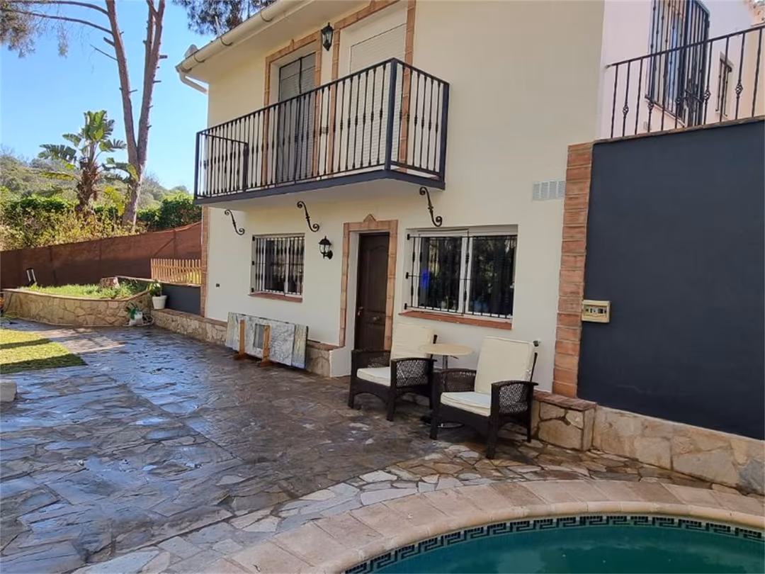 Chalet en  Avenida de las Palmas - Foto 4