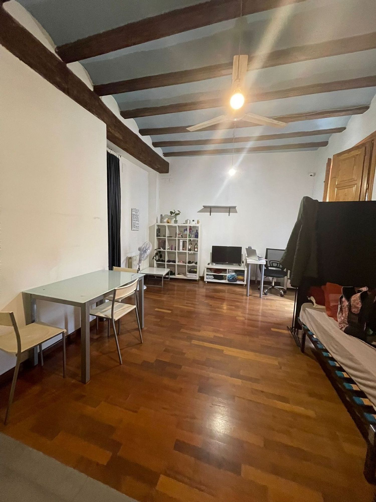 Piso en calle de la Caritat, 2