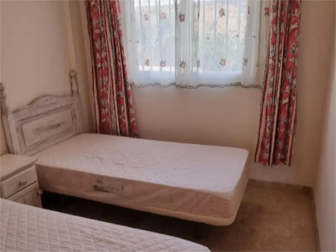 Piso en  Calle del Granate 1 - Foto 12