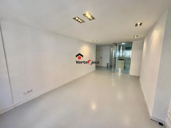 Piso en Calle d'Armando Palacio Valdés, Exposició - Foto 3
