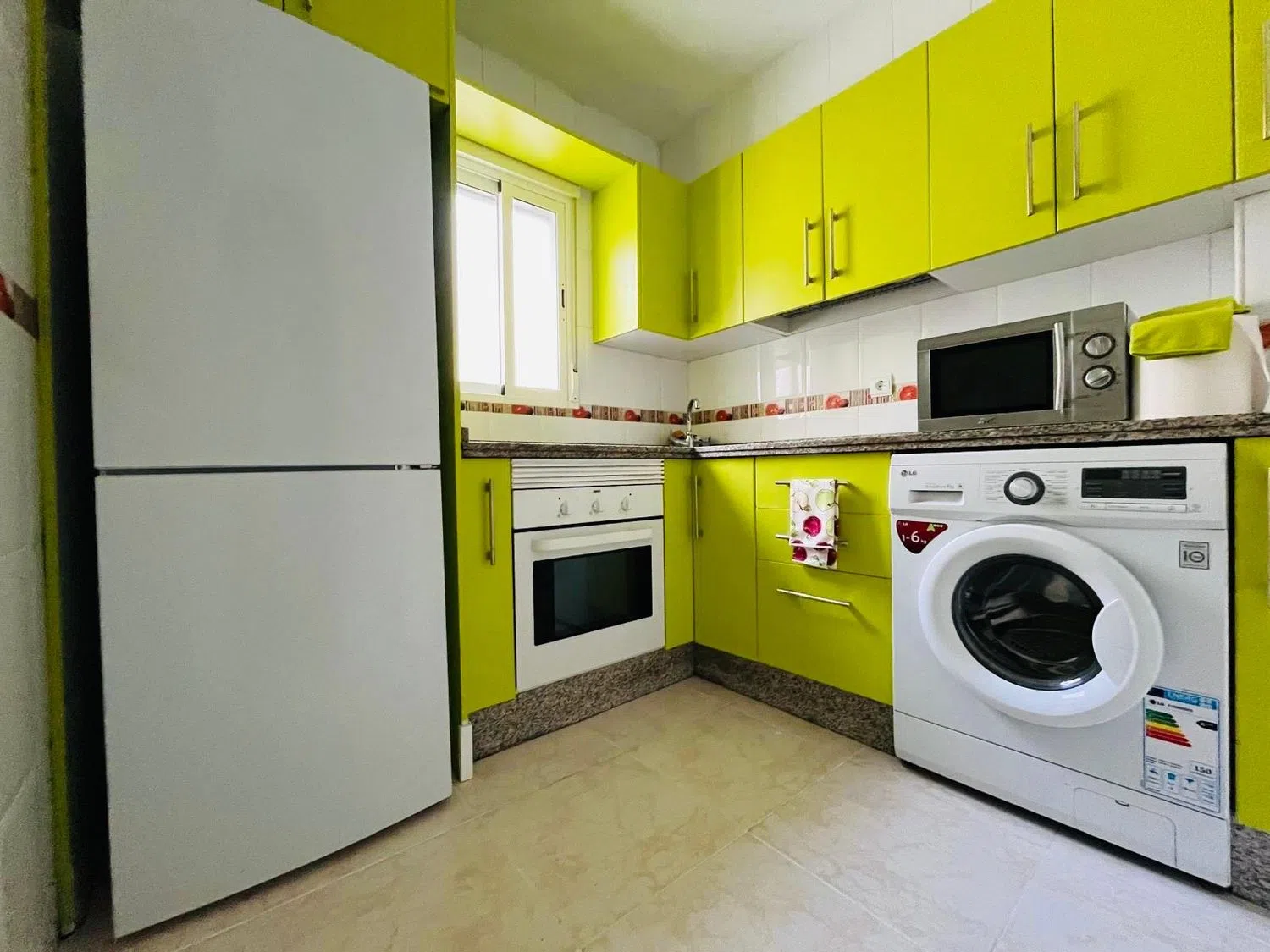 Piso en calle Luis Ponce de León, 17 - Foto 4