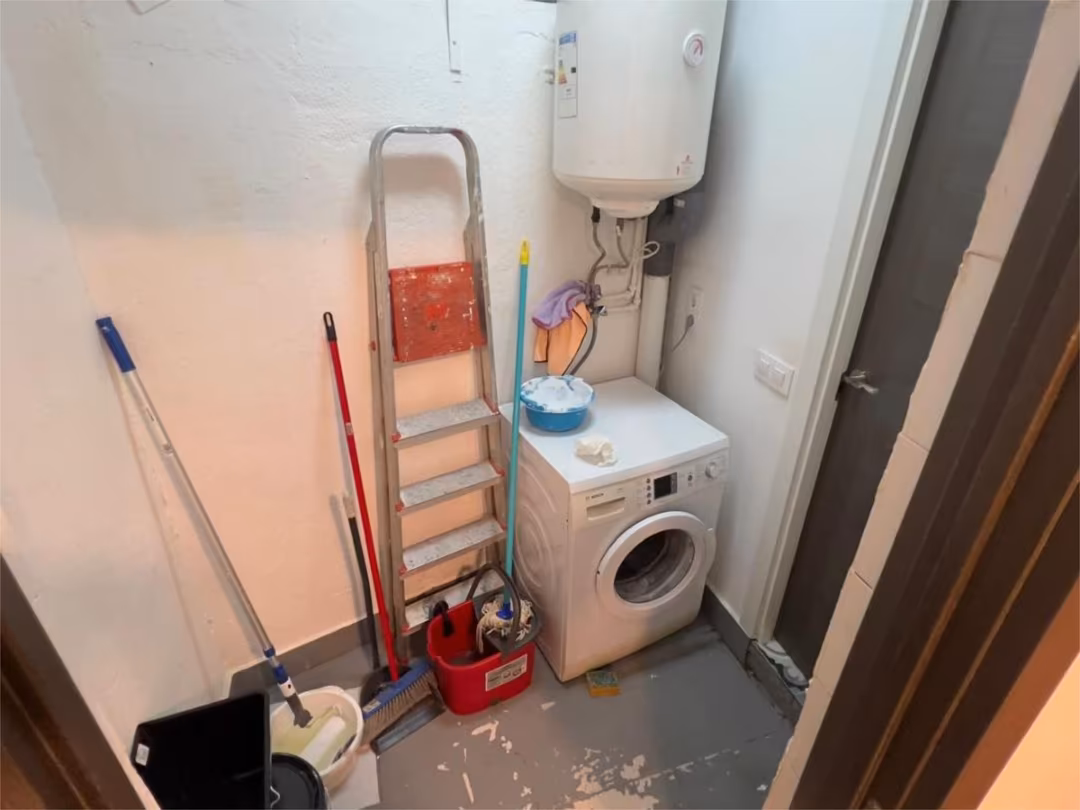 Piso en  Carrer de la Sagrada Família 60 - Foto 4