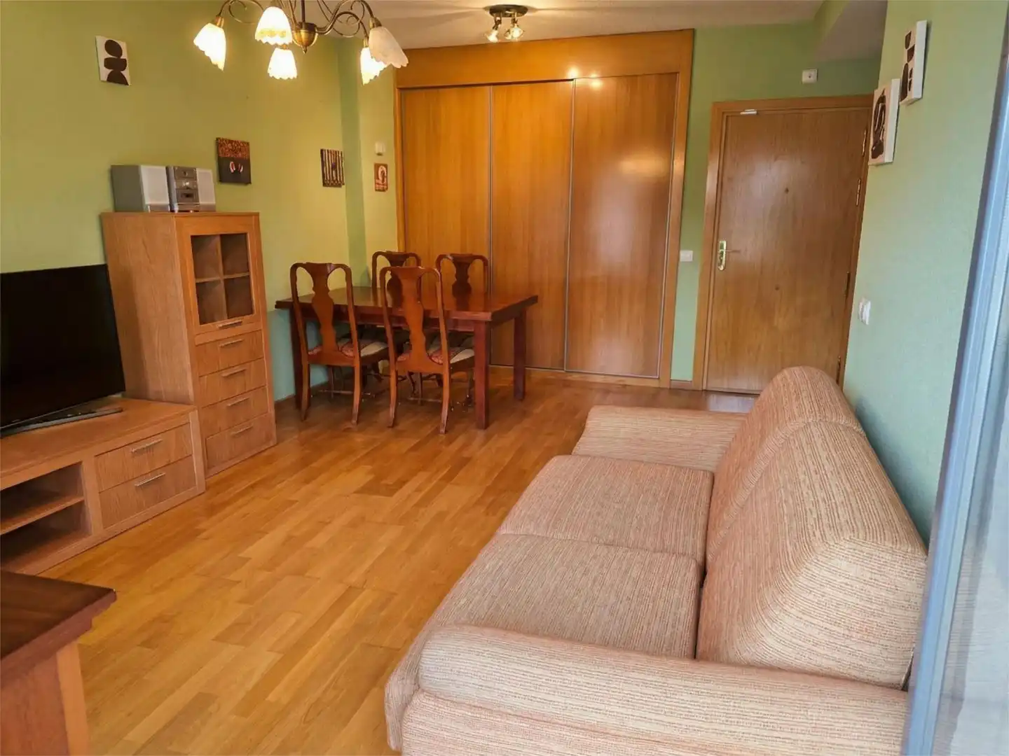 Piso en  Calle de la Fuente de la Reina 1 - Foto 5