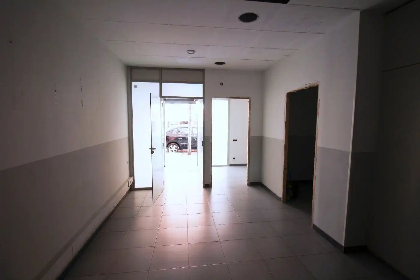 Local comercial en Mollet del Vallès - Foto 4