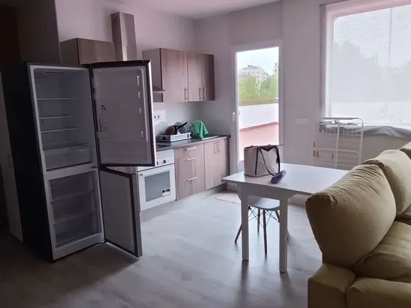 Estudio en calle Torremesas, 23 - Foto 2