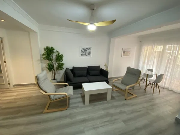 Piso en calle Juan de Herrera, 40 - Foto 2