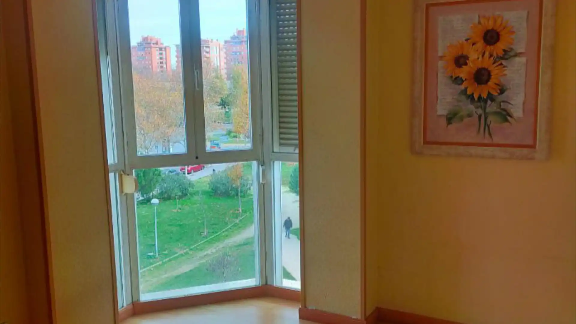 Piso en  Calle de las Trece Rosas 8 - Foto 11