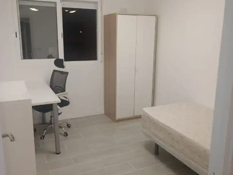 Piso en  Avinguda del Cardenal Benlloch 93 - Foto 32