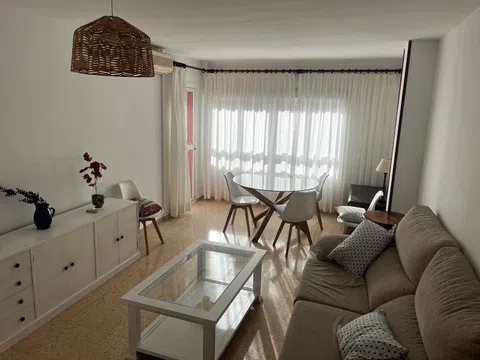 Piso en avenida de l'Argentina, 18