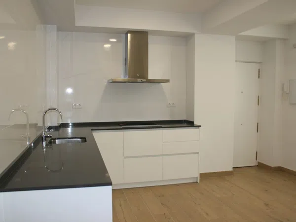 Piso en avenida Eduardo Dato, 40