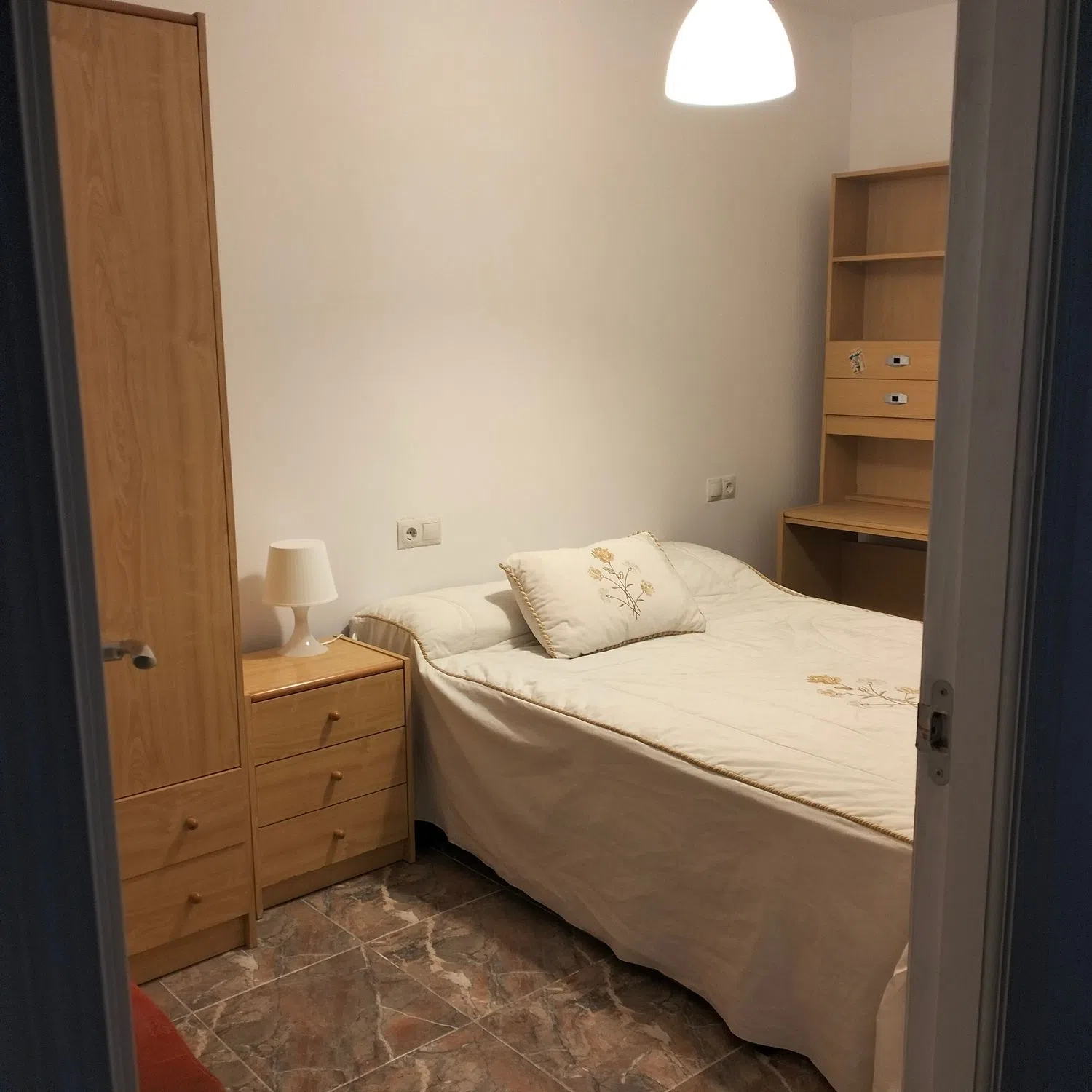 Piso en calle de Campillo de Altobuey, 6 - Foto 2