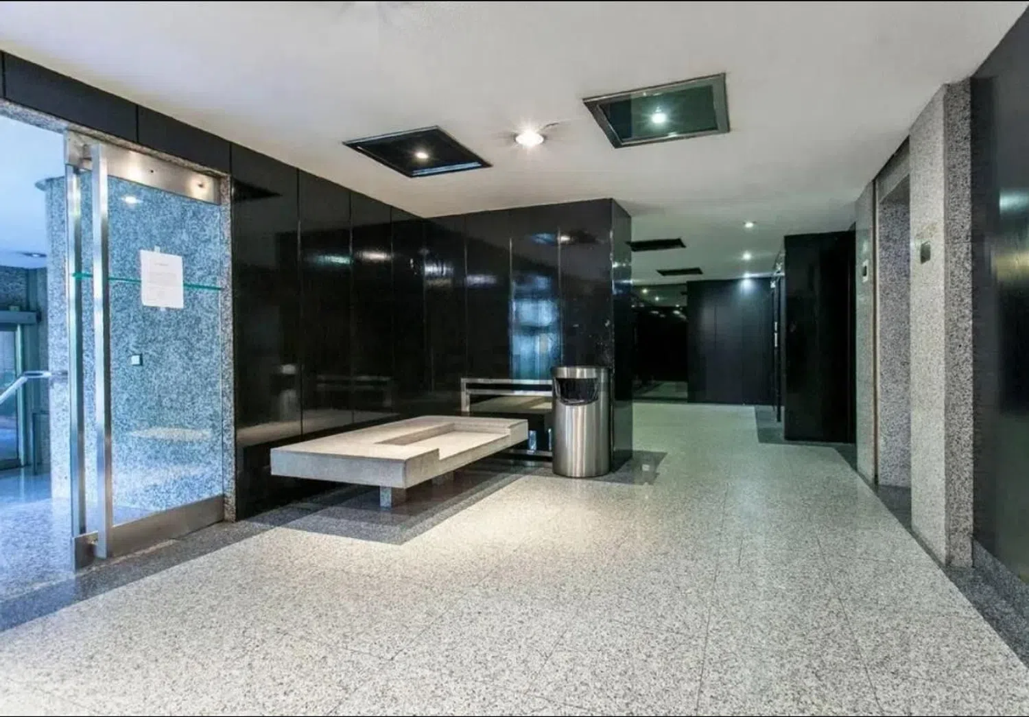 Piso en avenida de Pío Xii, 92 - Foto 3
