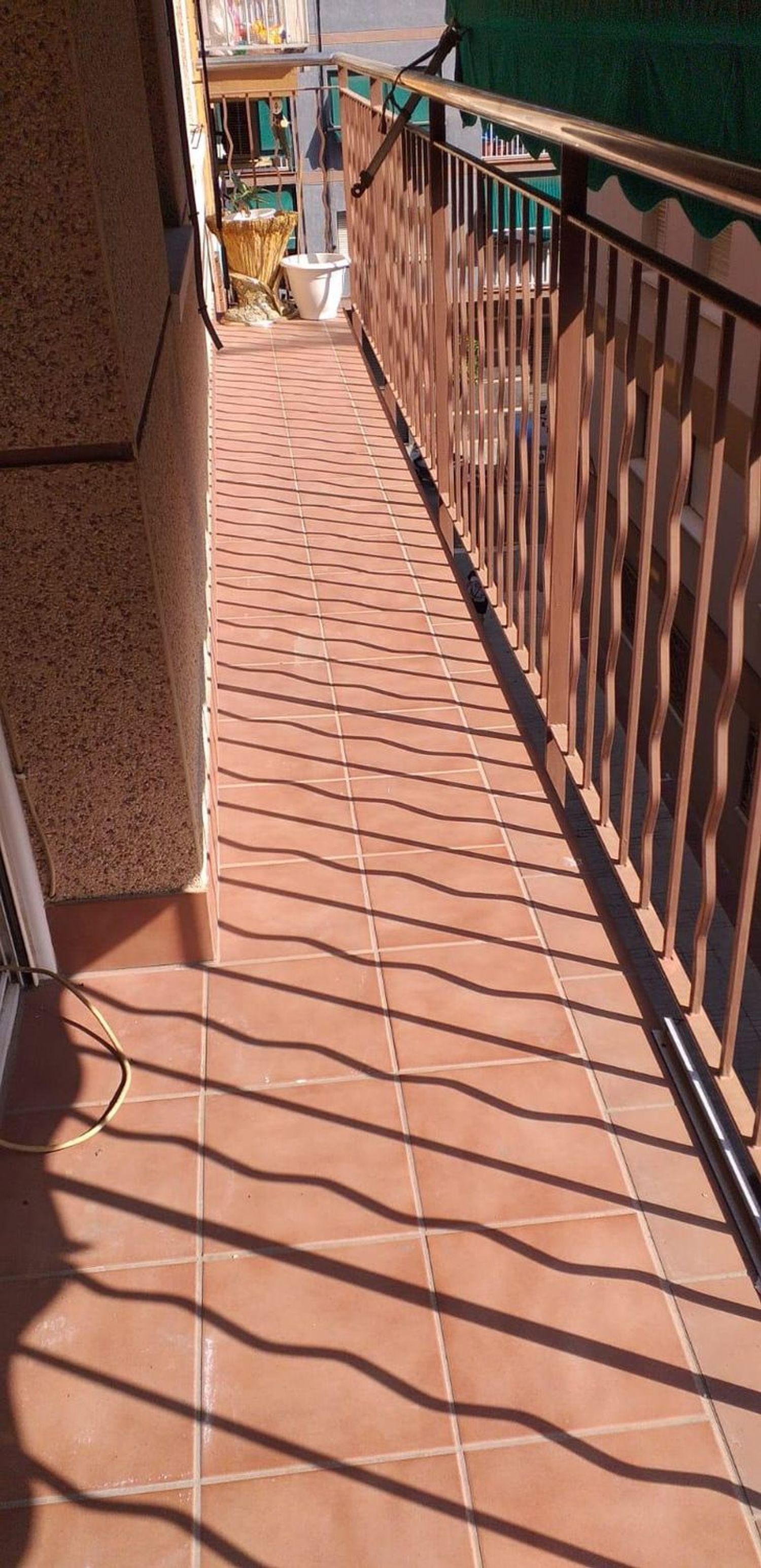 Piso en calle de Carles Altés, 12 - Foto 1