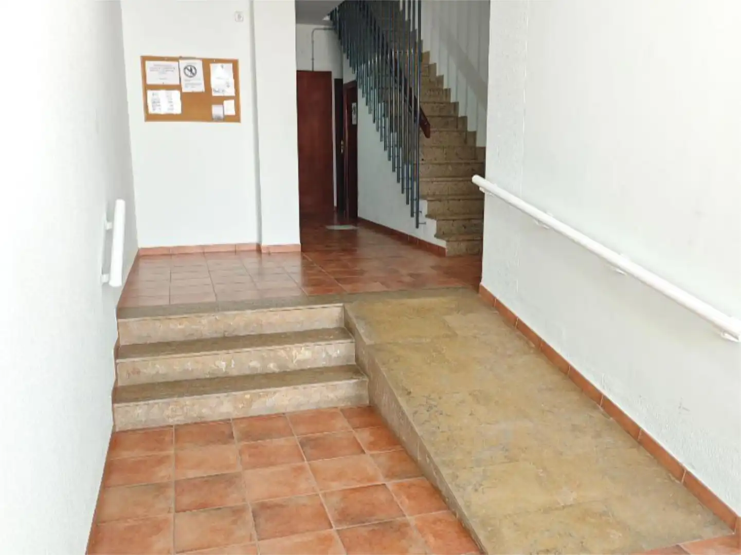 Piso en  Carrer Benavente 60 - Foto 2